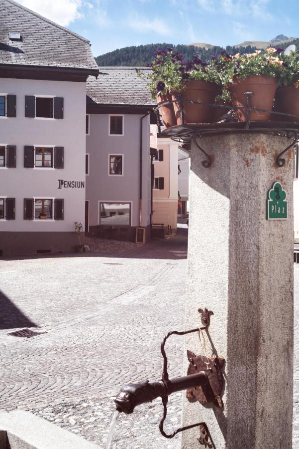 Pensiunina - Pension - Sent Buitenkant foto