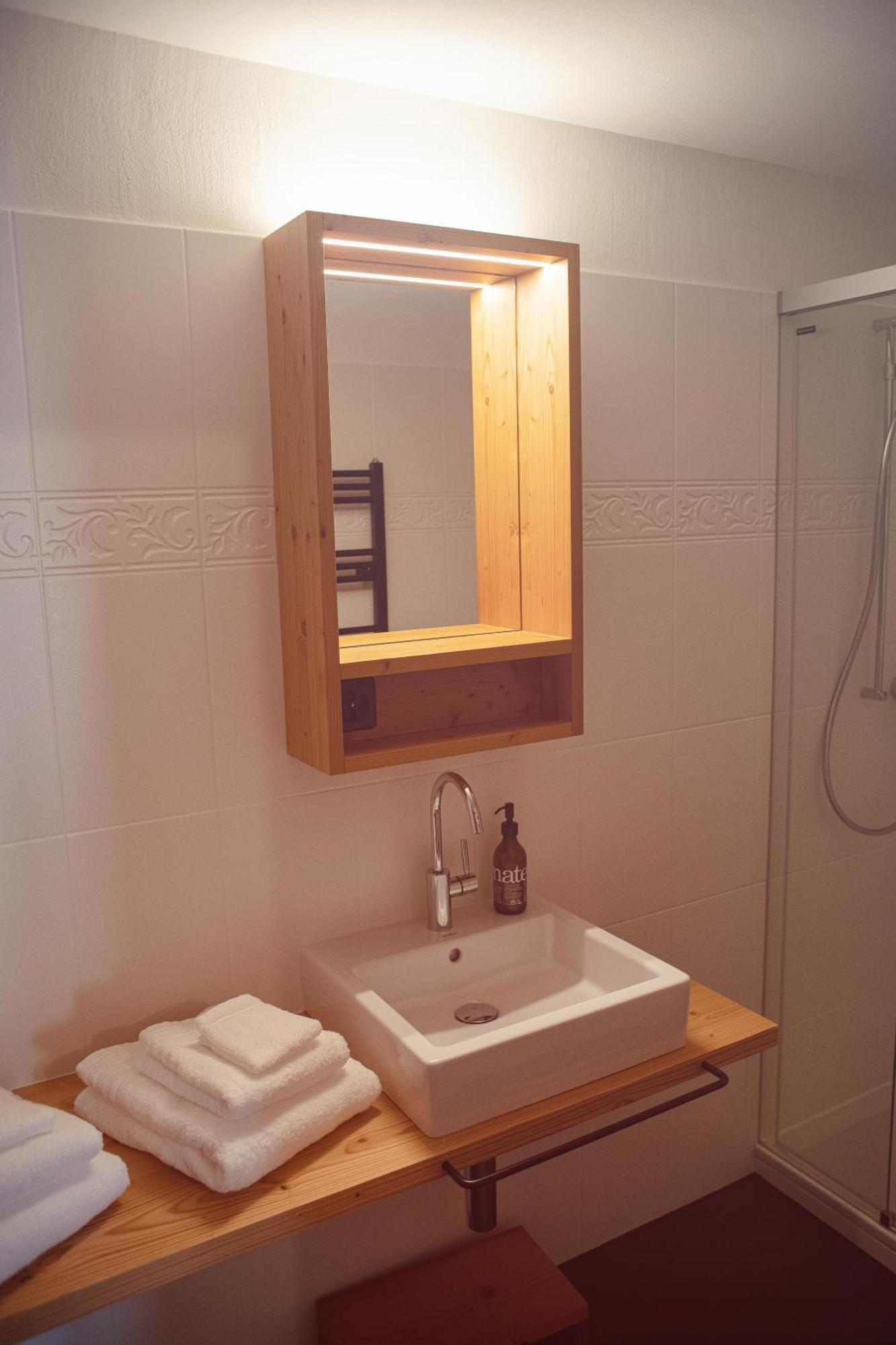 Pensiunina - Pension - Sent Kamer foto