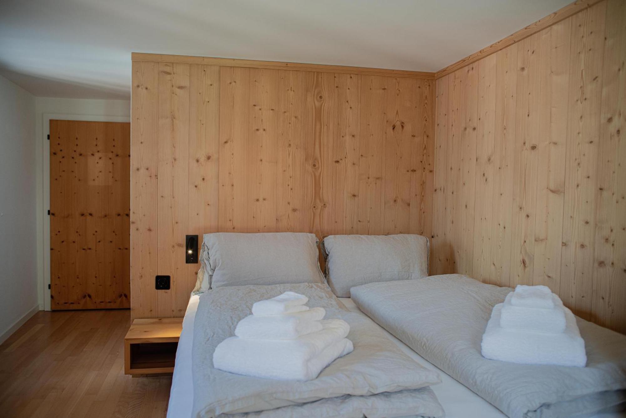 Pensiunina - Pension - Sent Kamer foto